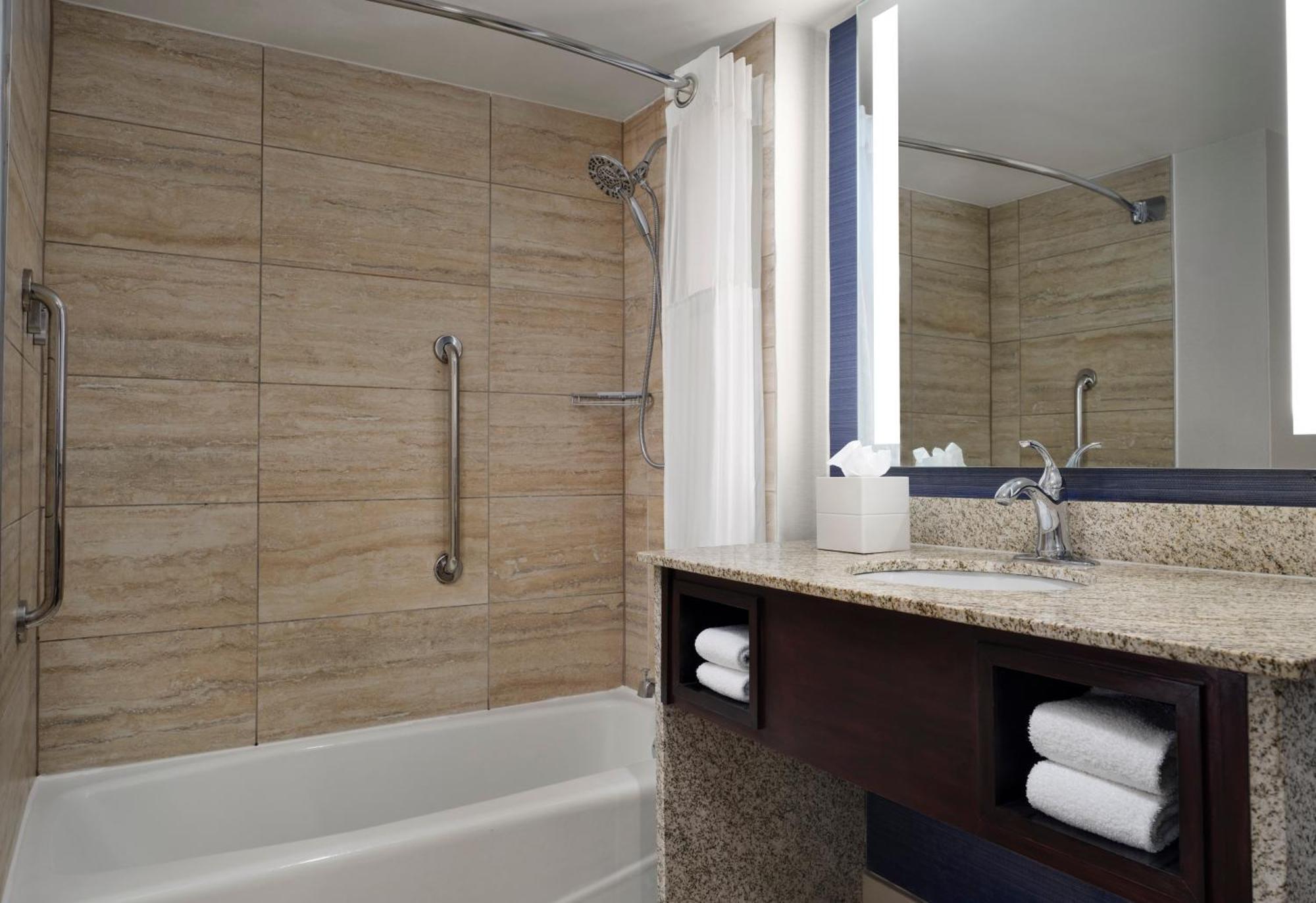 Nashville Airport Marriott Екстер'єр фото