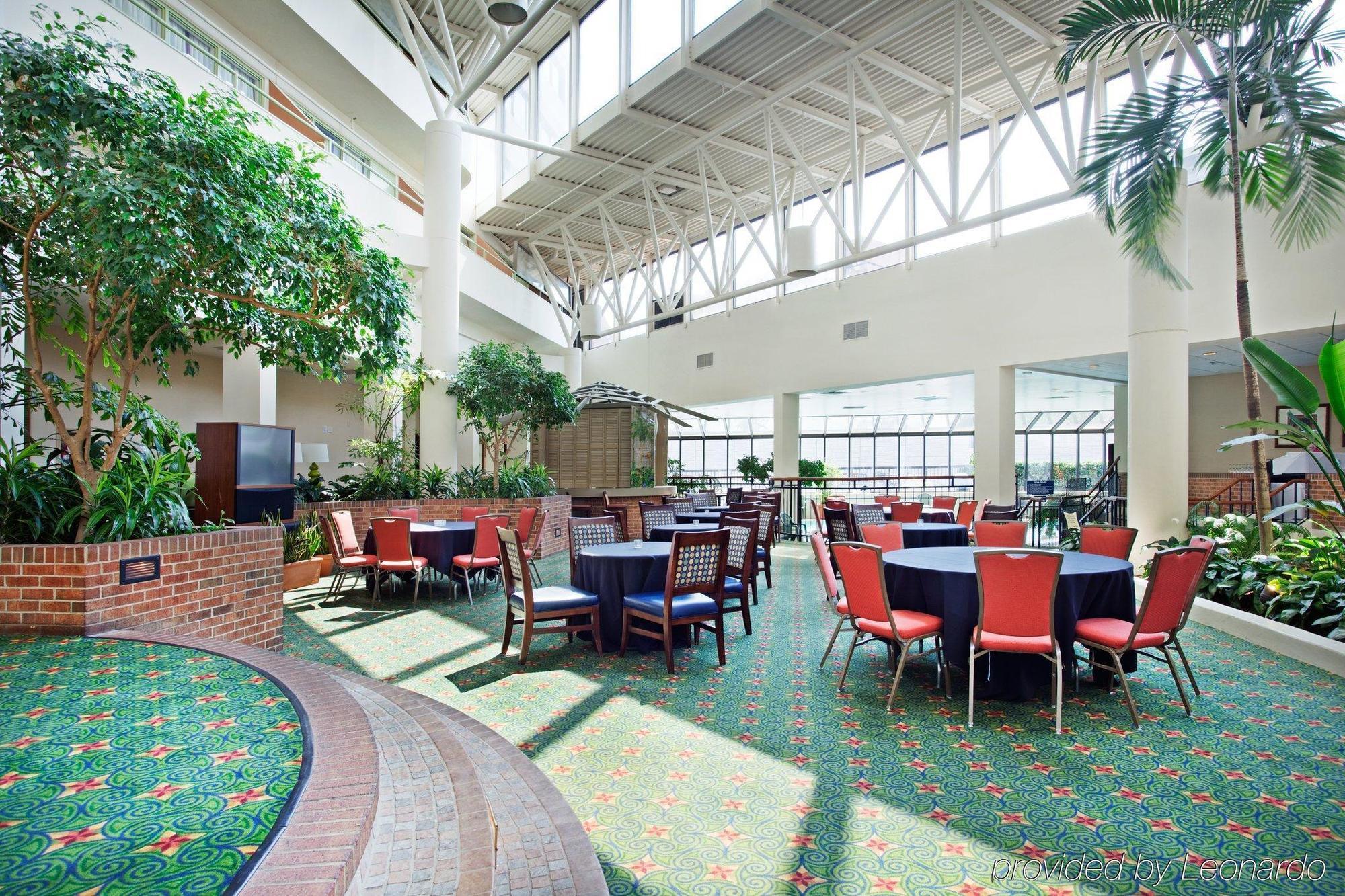 Nashville Airport Marriott Інтер'єр фото